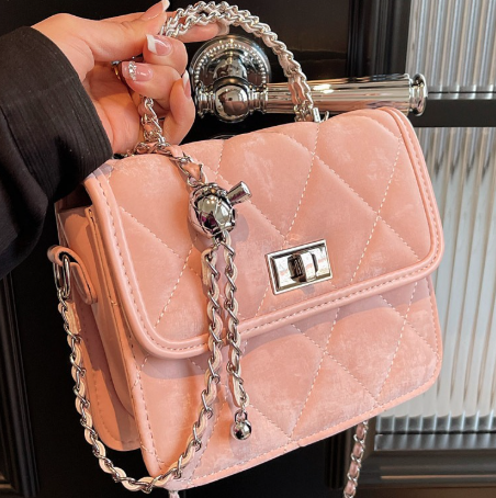 Women's Portable Diamond Chain Messenger Bag